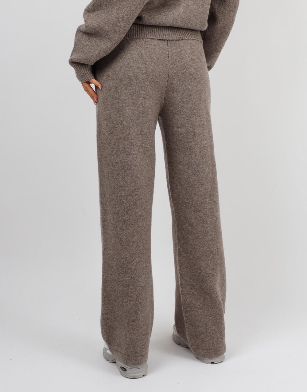 Simmi Simmi Studios Chunky Knit Trousers In Mocha