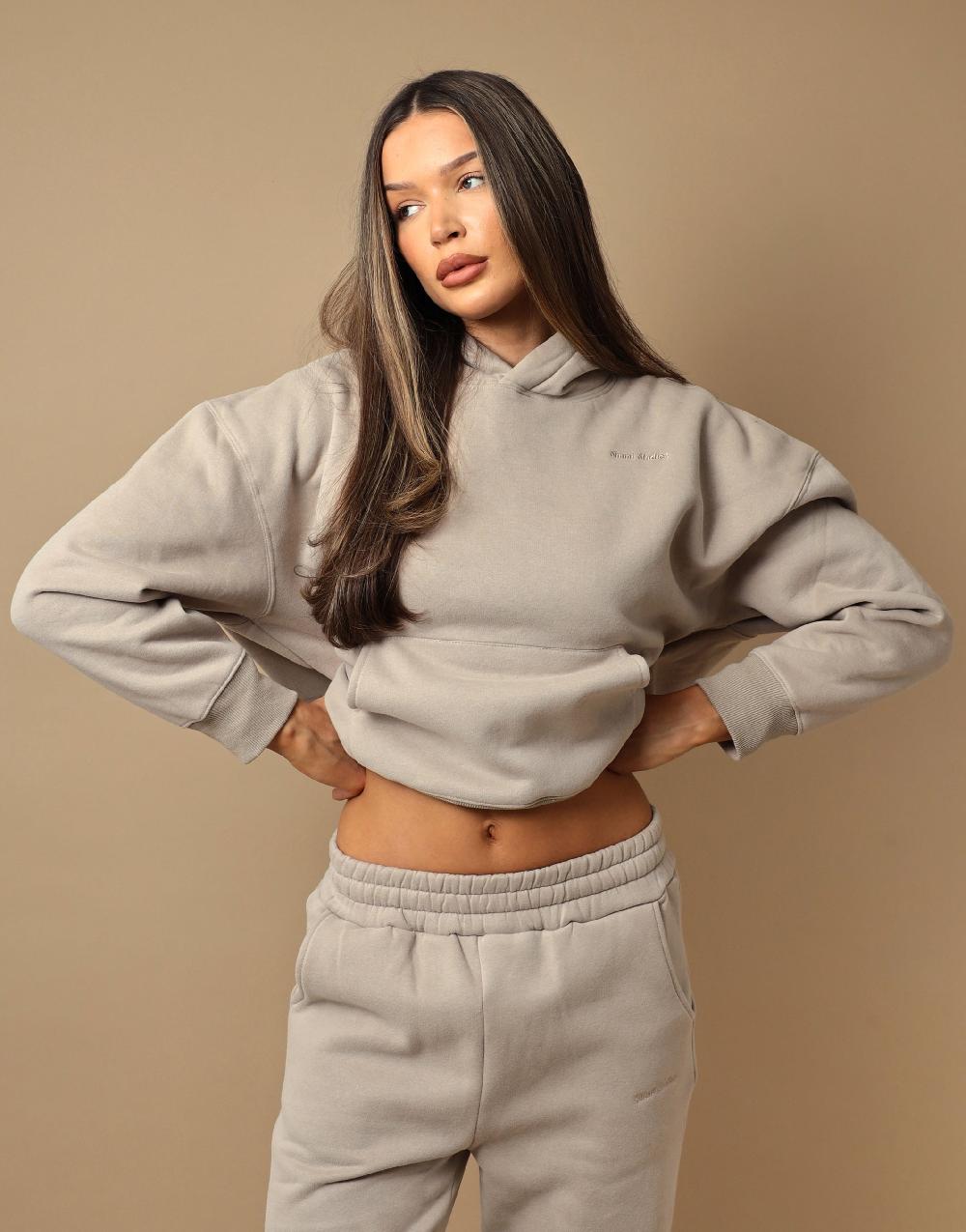 simmi Simmi Studios Essentials Hoodie in Stone