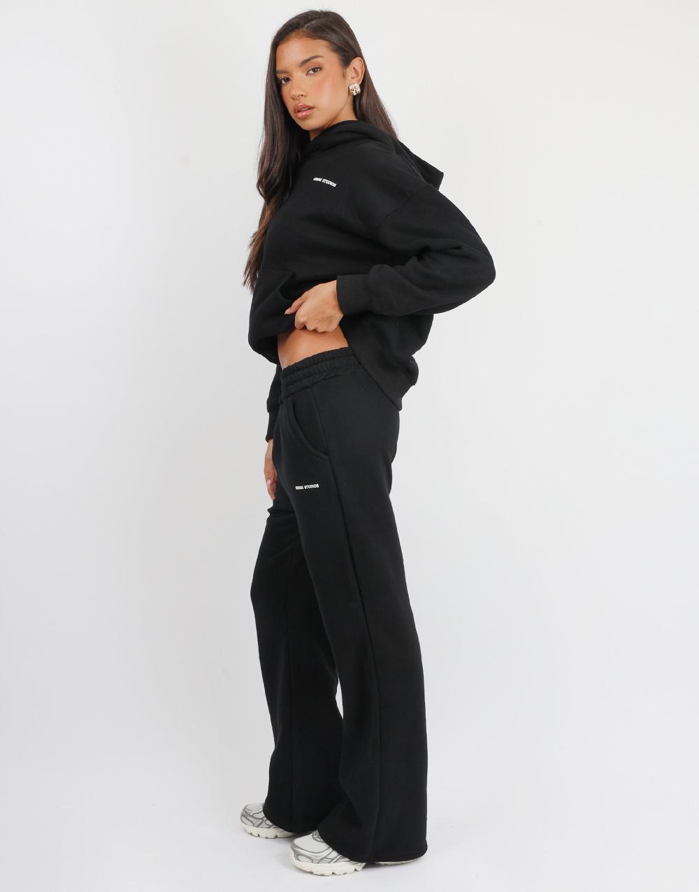 Simmi Simmi Studios Essentials Flared Joggers In Black