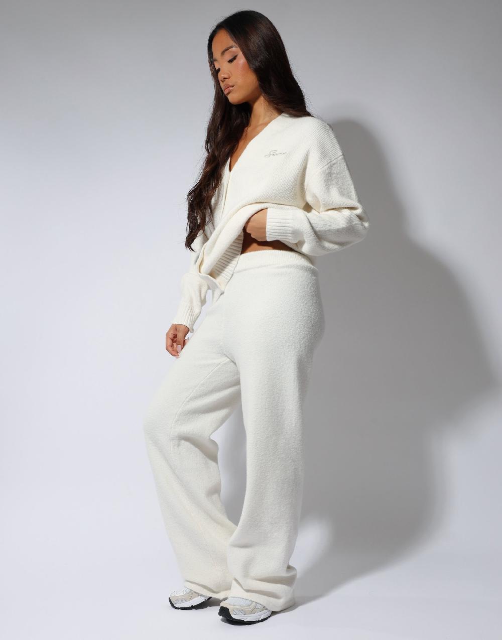 Simmi Simmi Studios Soft Touch Cardigan In Soft Cream