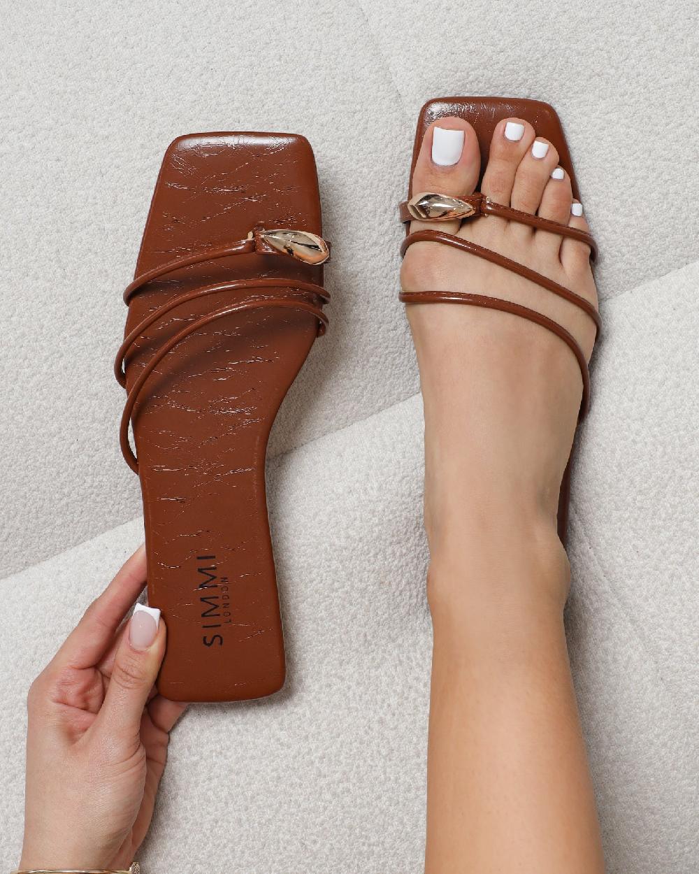 simmi Tan Gold Toe Detail Sandals