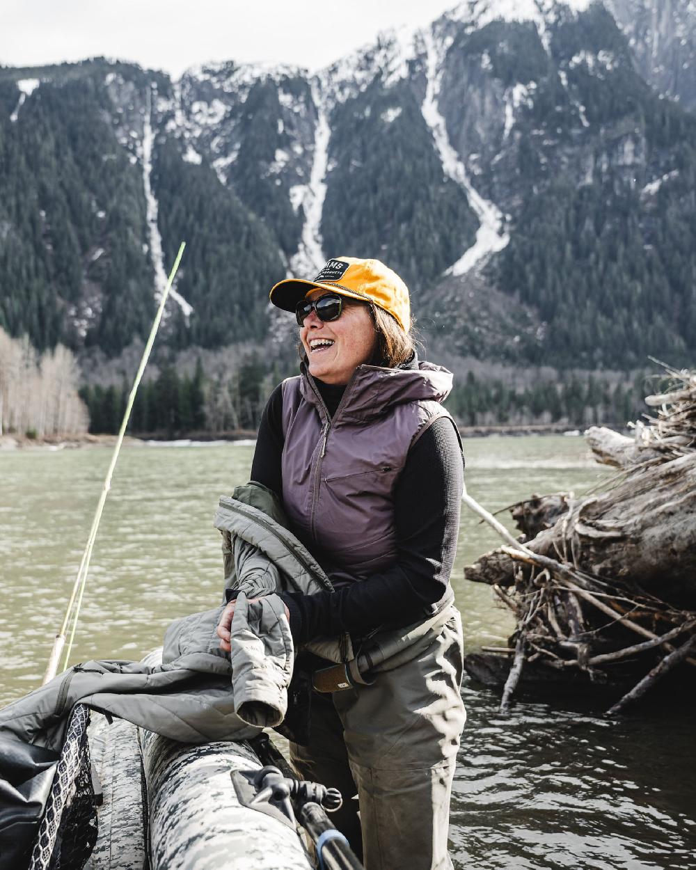 Simon Carter Women's Fall Run Hybrid Hooded Vest 2025