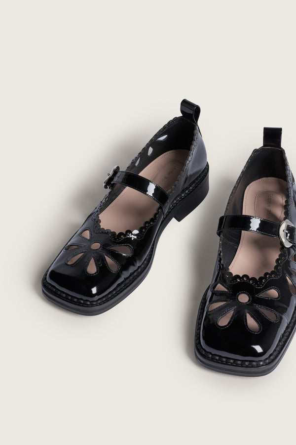 Simone Rocha Daisy Cutout Mary Jane Brogue