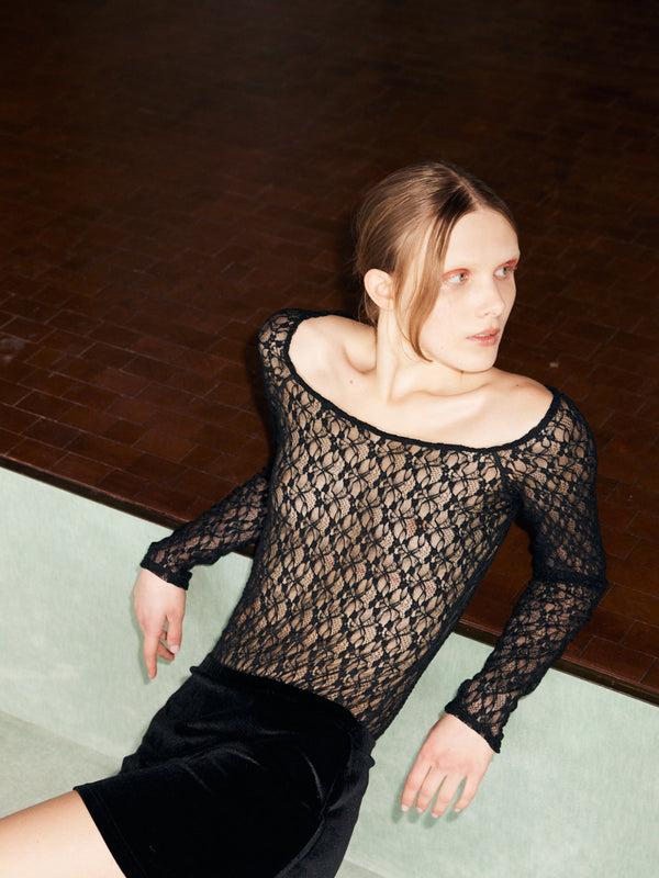 Simone Wild Lace Body Swan Black