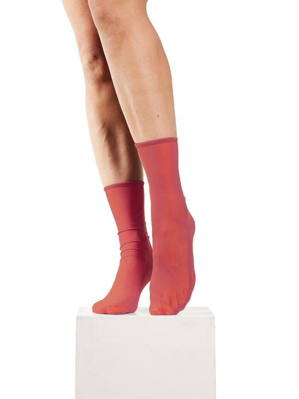 simone wild Mesh Ankle Socks Ruby