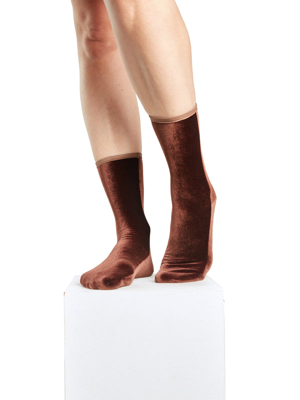 simone wild Velvet Ankle Socks Nut