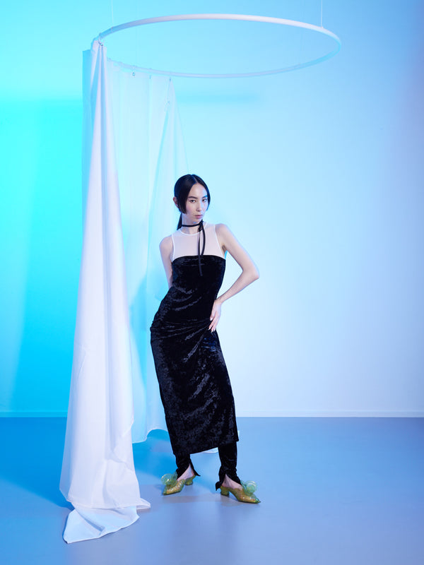 simone wild Velvet Dress Daisy charcoal