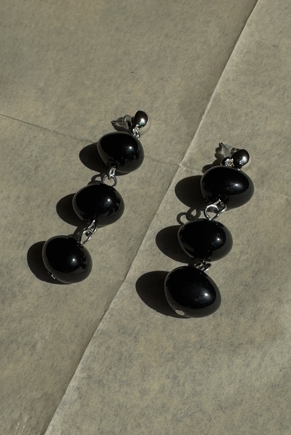 Simonett Beaded Pendant Earrings - Black
