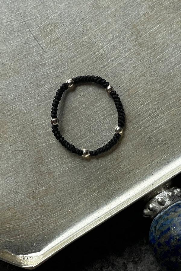 Simonett Black & Silver Bead Ring