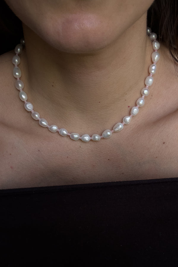 Simonett Color Cord Pearl Choker Necklace - Pink