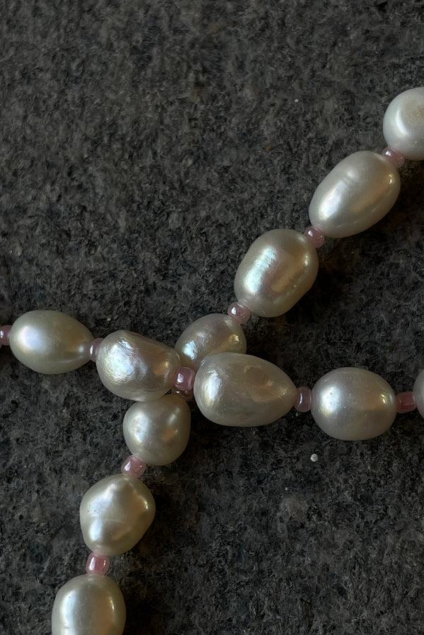 Simonett Color Cord Pearl Choker Necklace - Pink