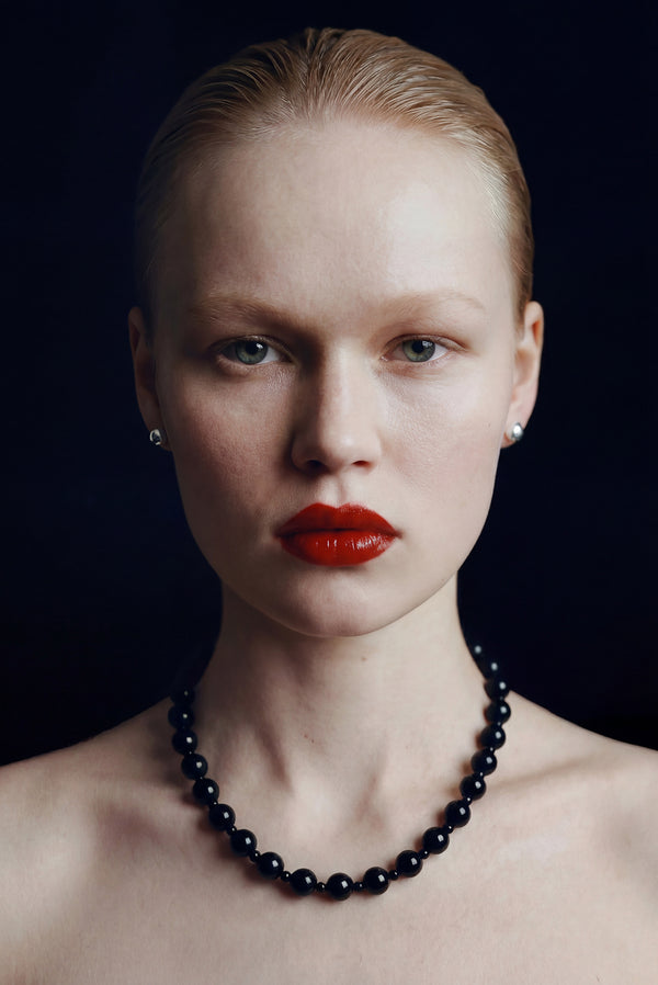 simonett Stone Beaded Necklace – Black