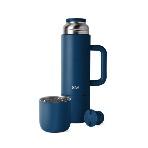 simple modern Roam Bottle