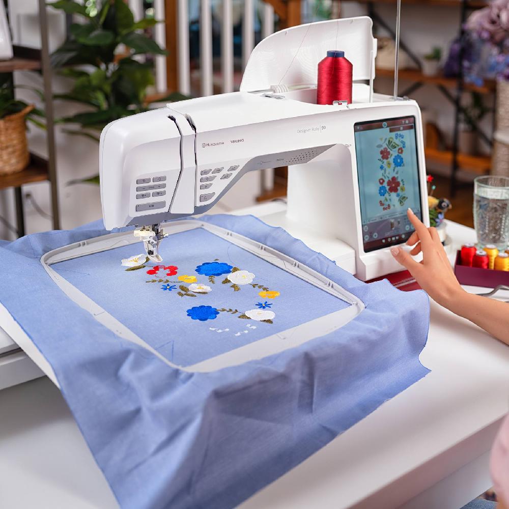 Singer HUSQVARNA® VIKING® DESIGNER RUBY™ 90 Sewing & Embroidery Machine