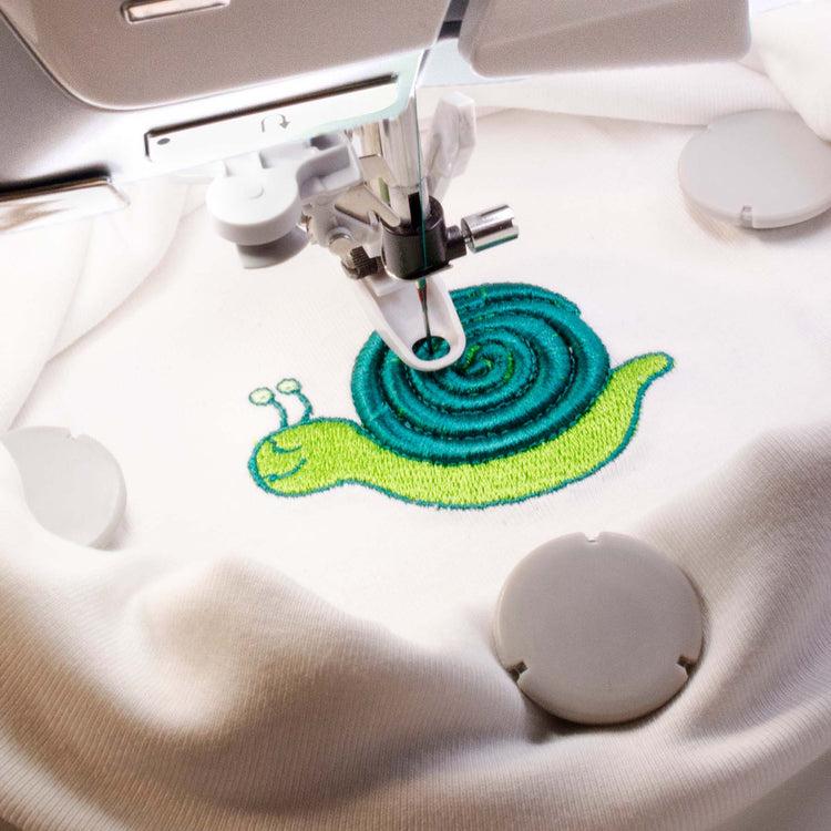 singer HUSQVARNA® VIKING® Small Metal Embroidery Hoop 100 mm x 100 mm