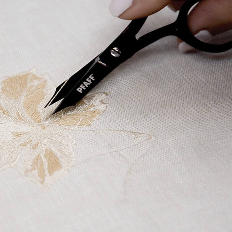 singer PFAFF® 4in/10.2cm Micro Tip Straight Blade Scissor