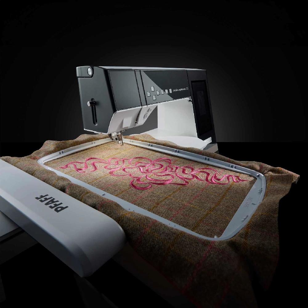 Singer PFAFF® Creative Expression™ 750 Sewing And Embroidery Machine
