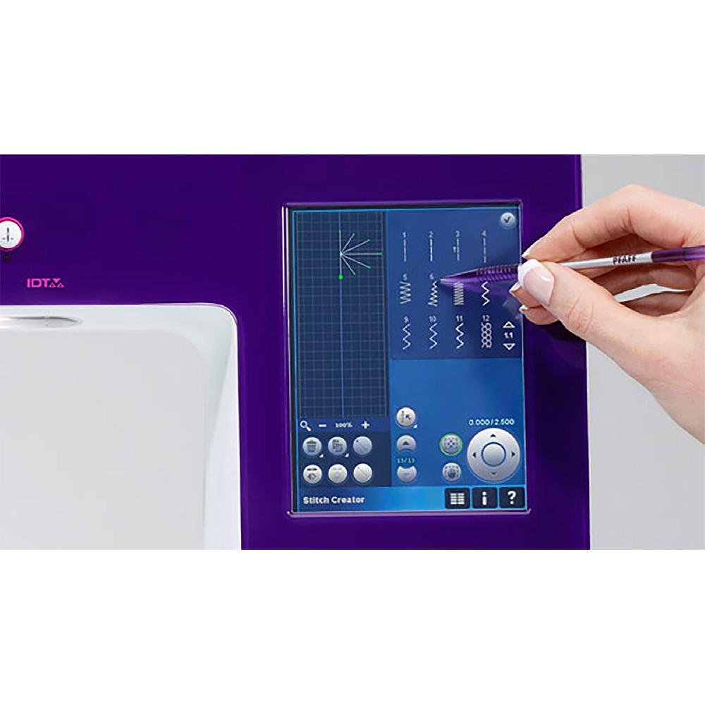 Singer PFAFF® Creative™ 4.5 Sewing & Embroidery Machine
