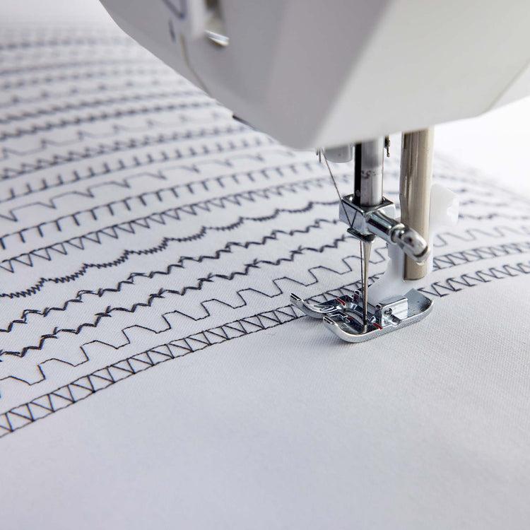singer HUSQVARNA® VIKING® Beginner Sewist Bundle
