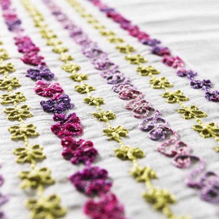 singer PFAFF® creative™ Bobbin Case (L)