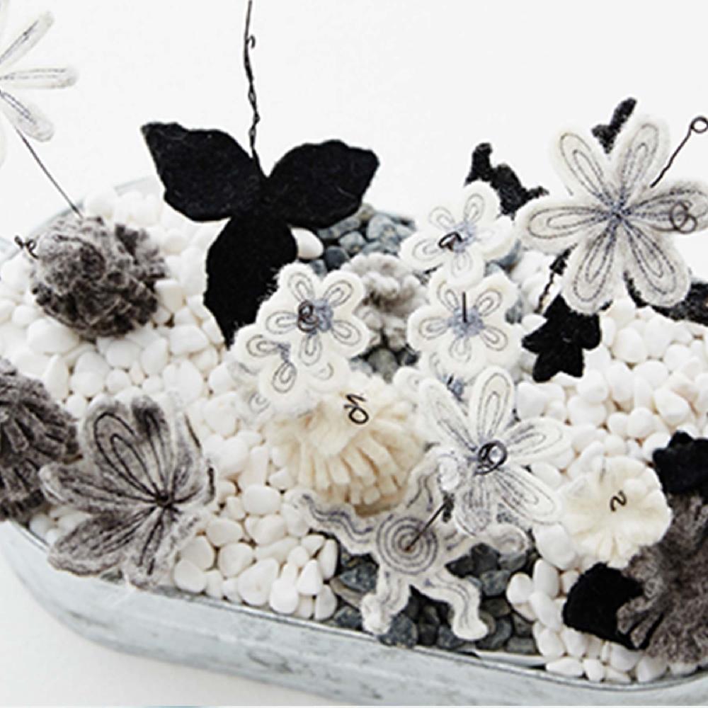 Singer PFAFF® Creative™ Felting Embroidery Set