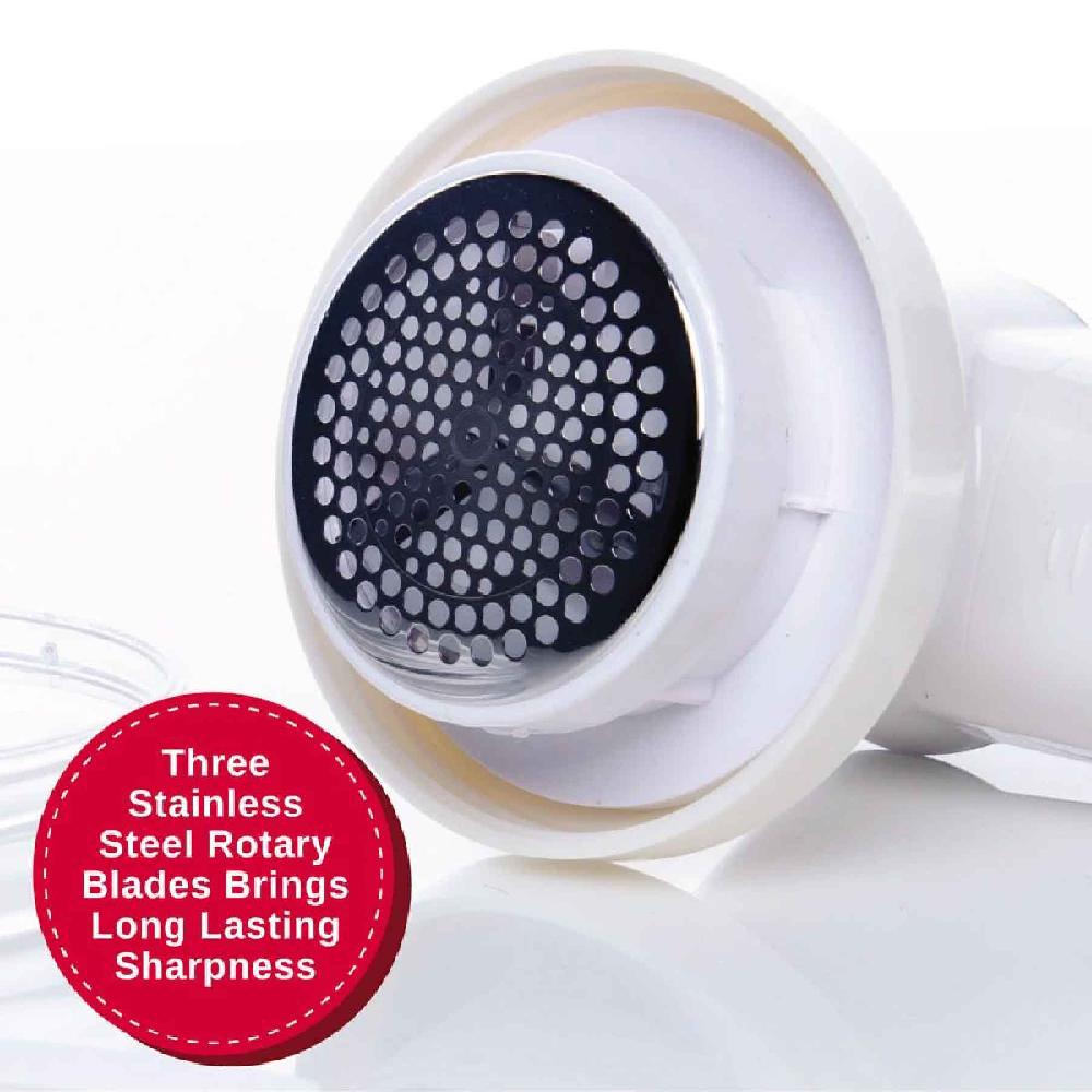 Singer SINGER® Compact Fabric Shaver & Lint Remover - Battery Powered