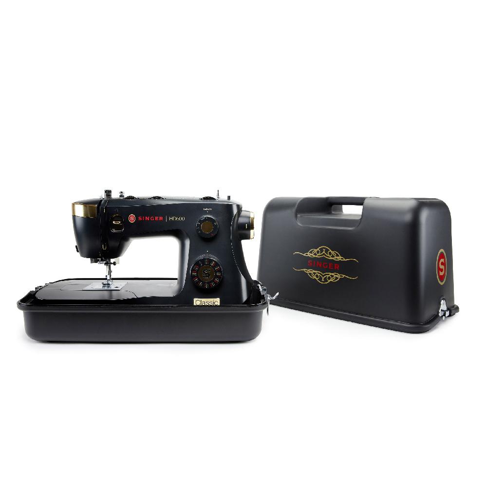 Singer SINGER® HD500 Classic Black Sewing Machine & Hard Carrying Case Bundle