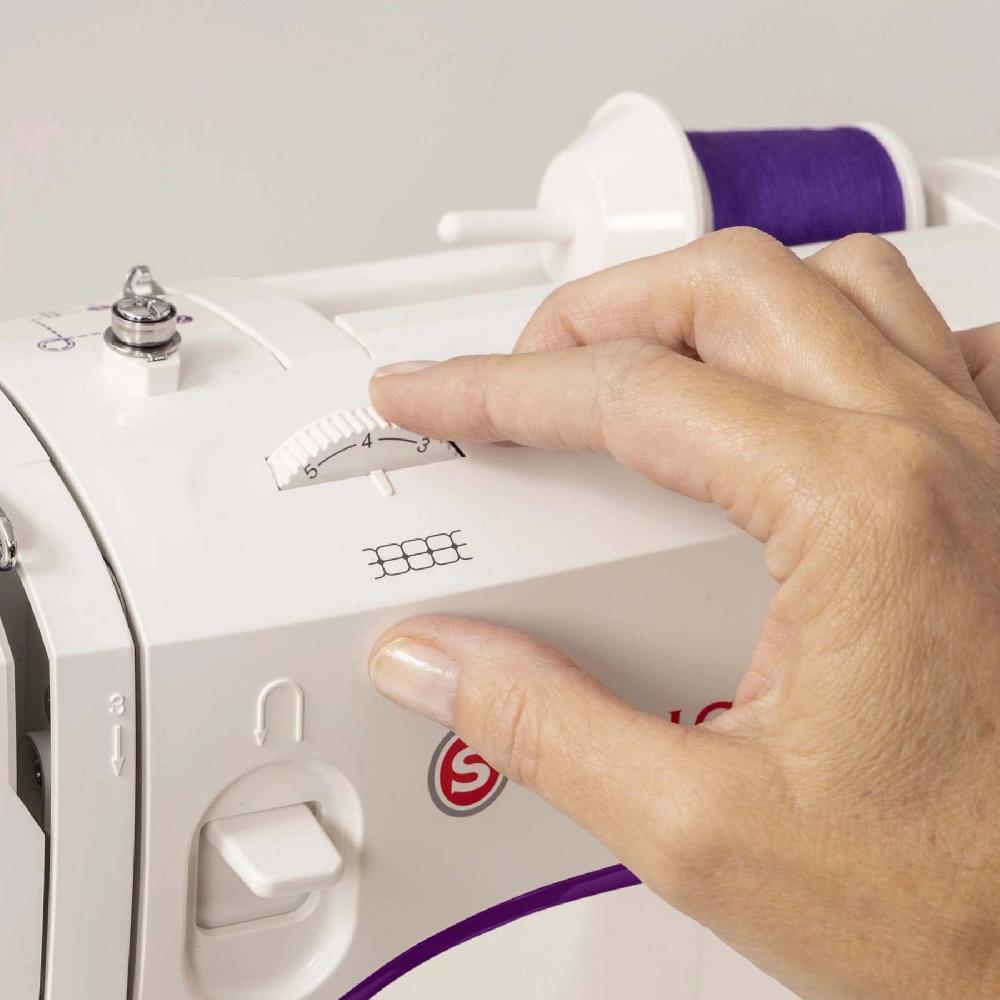 Singer SINGER® M3500 Sewing Machine