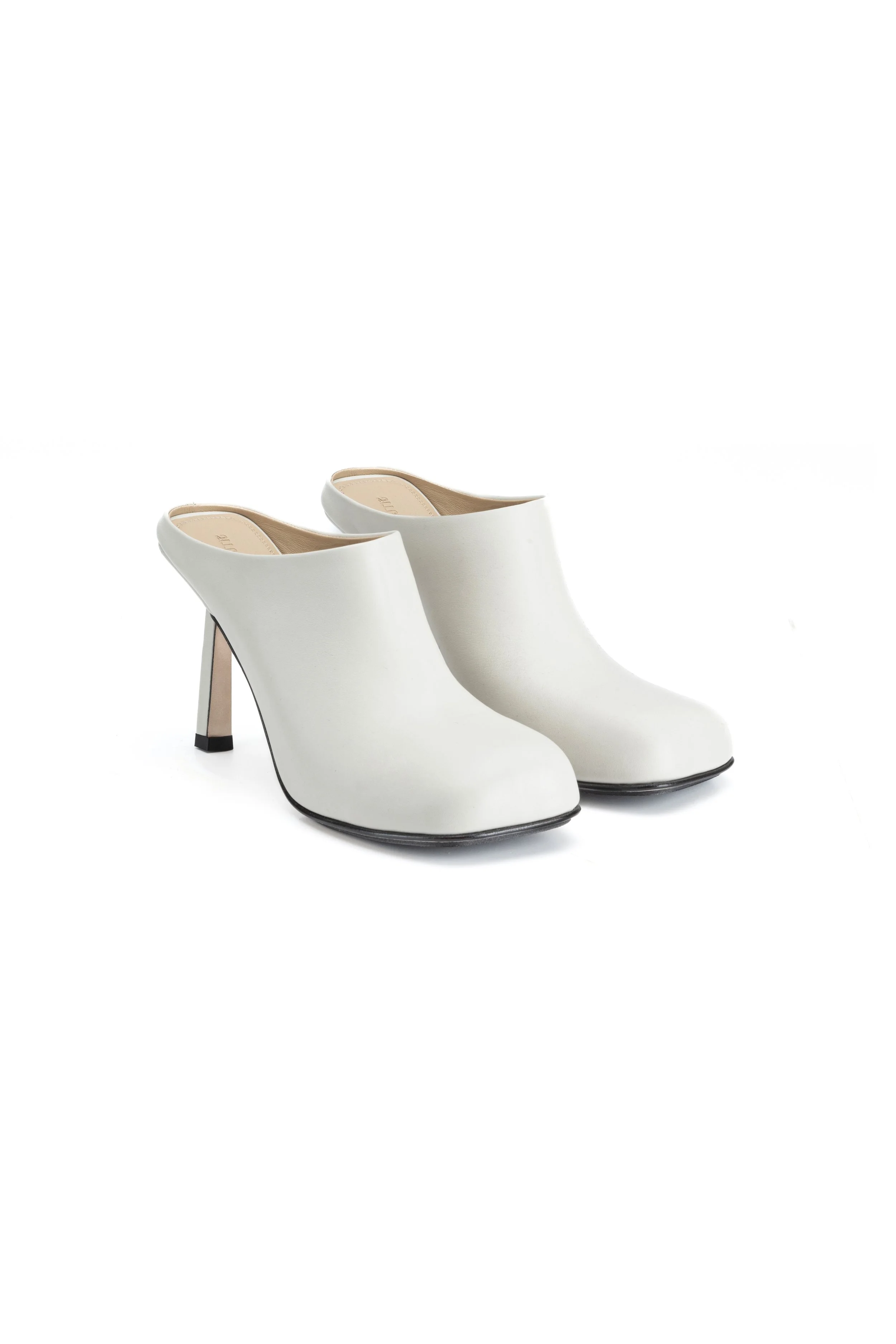 situationist White Round Toe Mules