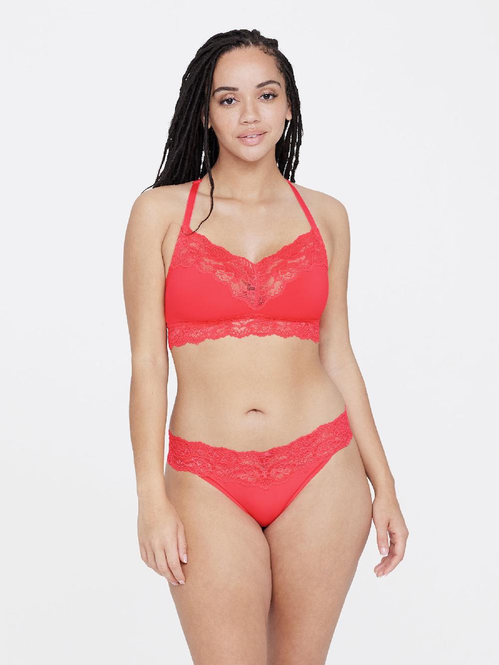 Skarlett Blue Goddess T-Back Busty Bralette Picante