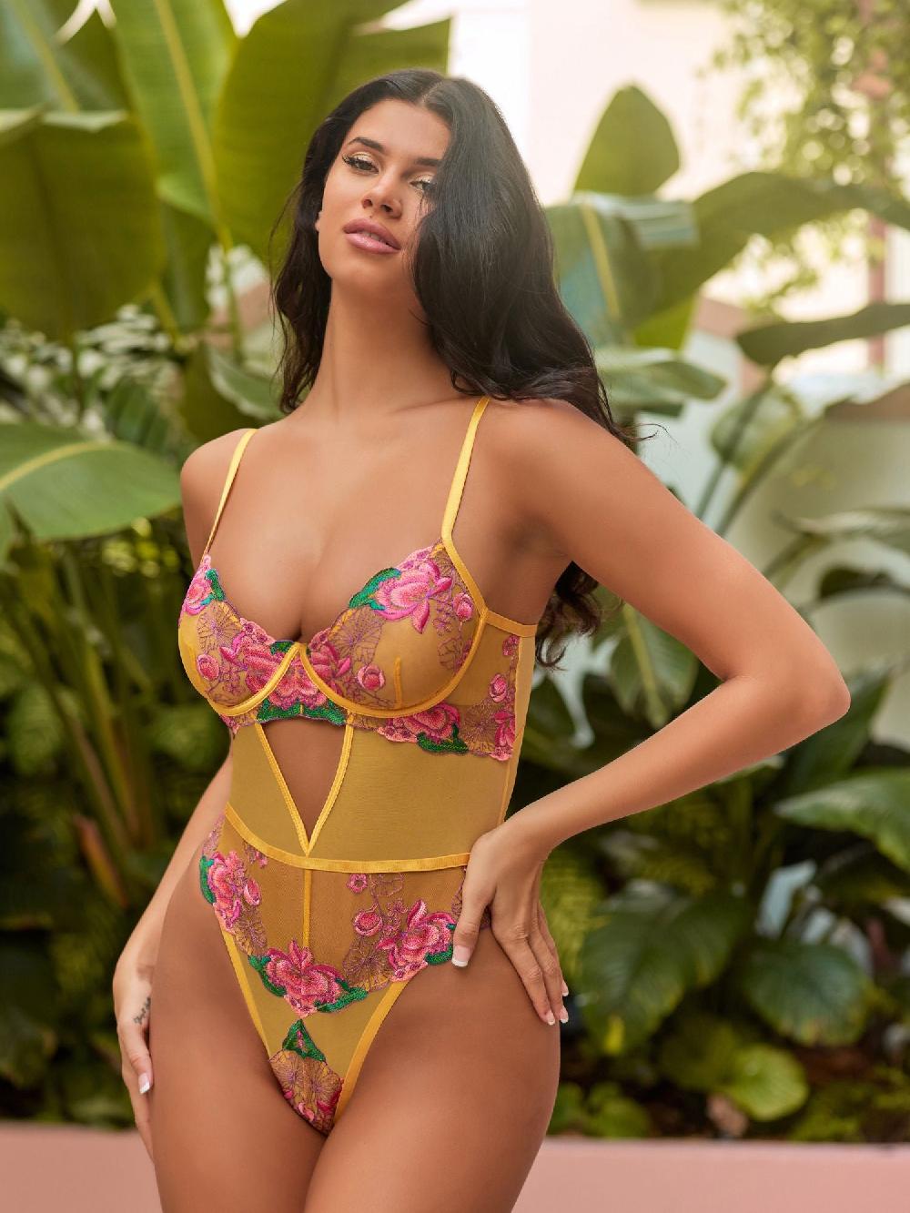 Skarlett Blue Elisabeth Embroidered Teddy