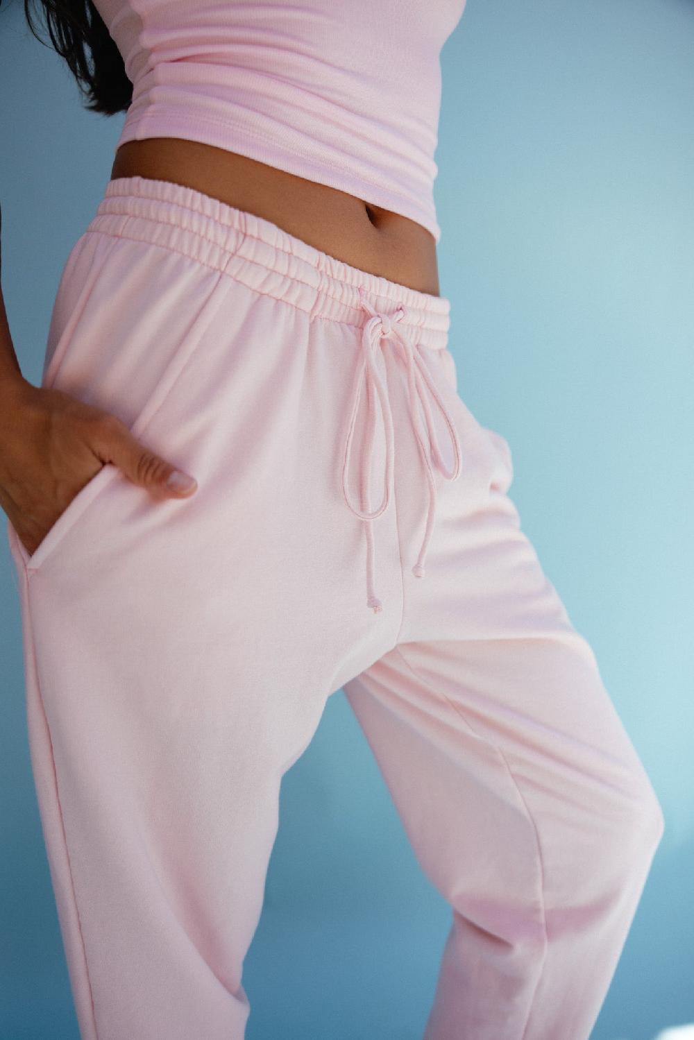 Skatïe CLOUDLUX Rocky Sweatpants In Bubblegum – SKATIE