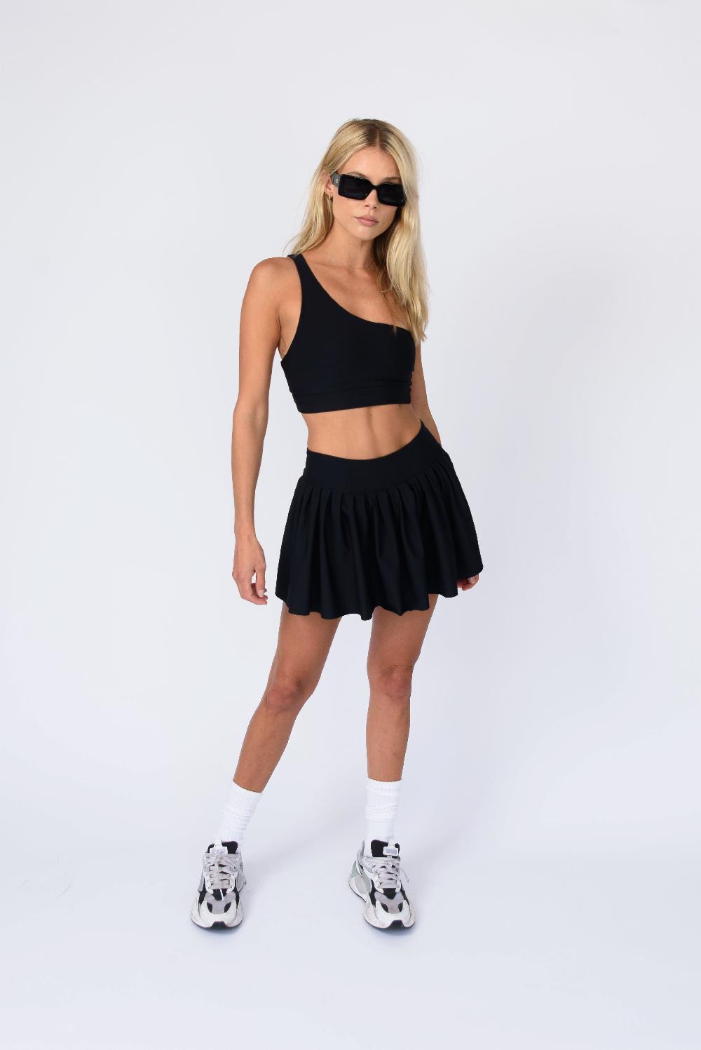 Skatïe Ansley Sports Bra In Black – SKATIE