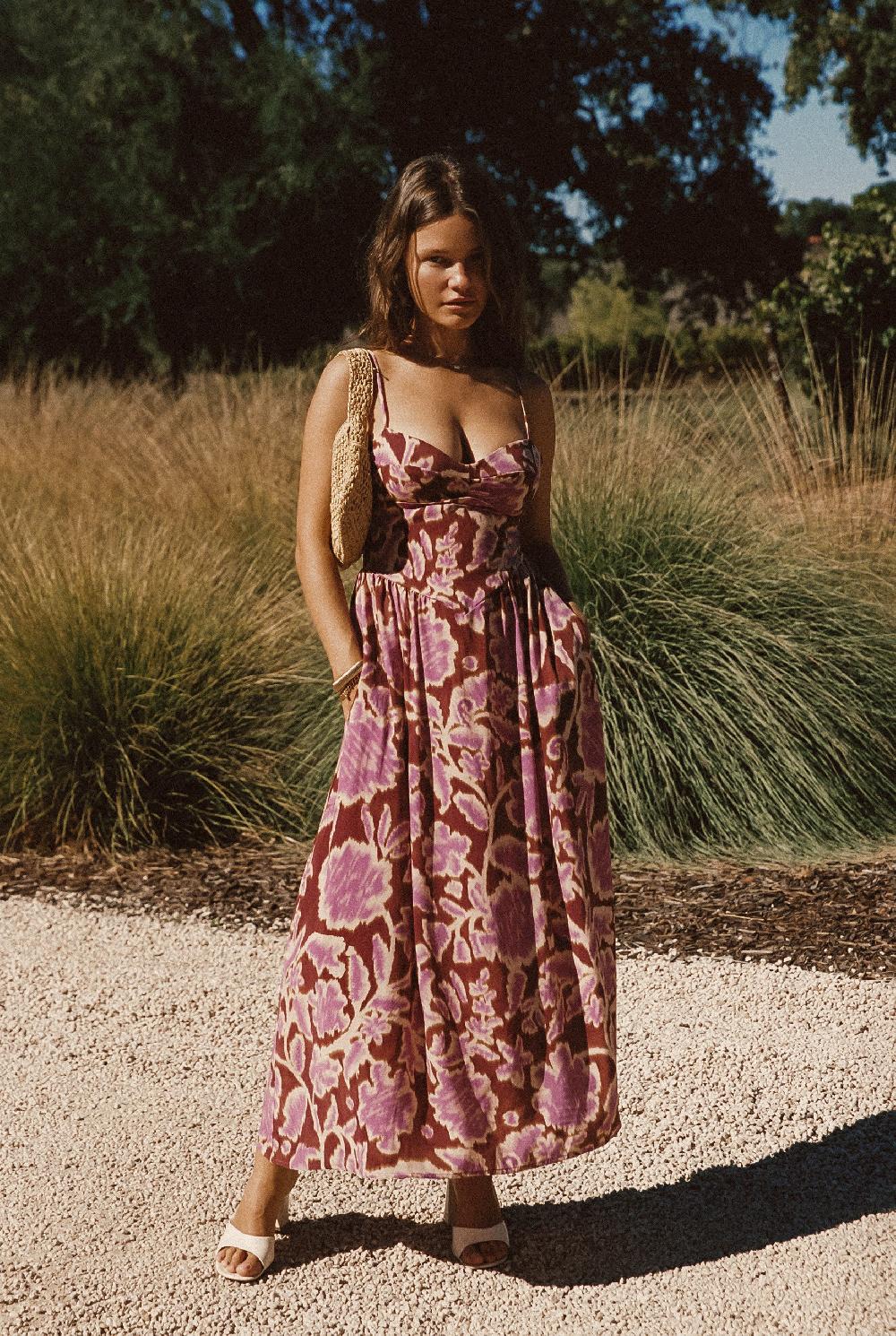 skatïe Aurora Midi Dress in Marmont – SKATIE