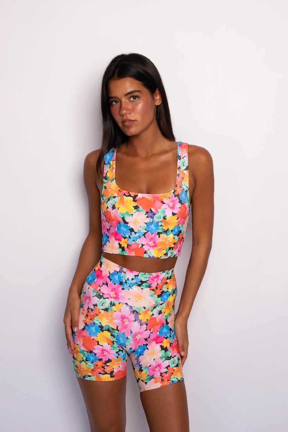 skatïe Carter Sports Bra in Marbella – SKATIE