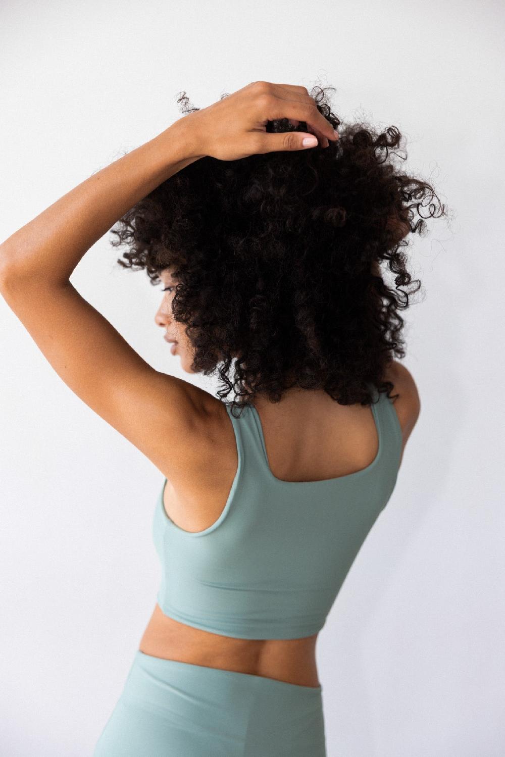 Skatïe Carter Sports Bra In Sage – SKATIE