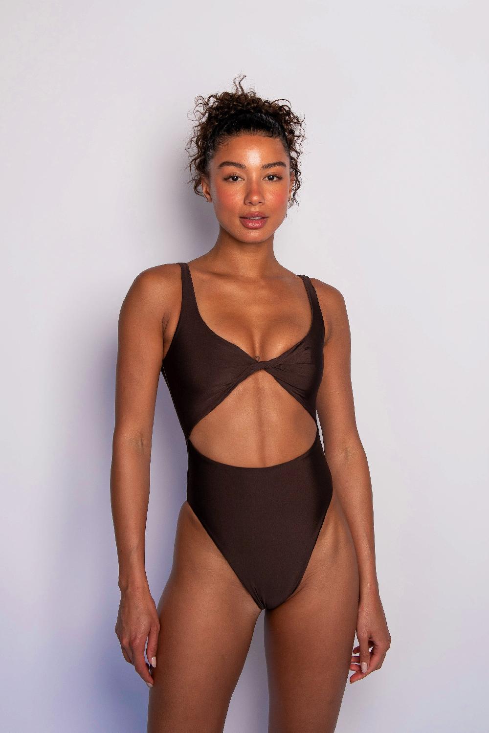 Skatïe Chloe One Piece In Toasted – SKATIE