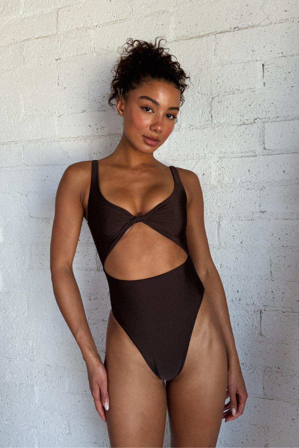 skatïe Chloe One Piece in Toasted – SKATIE