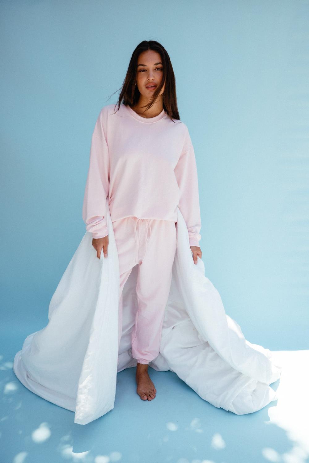 Skatïe CLOUDLUX Chris Crewneck In Bubblegum – SKATIE