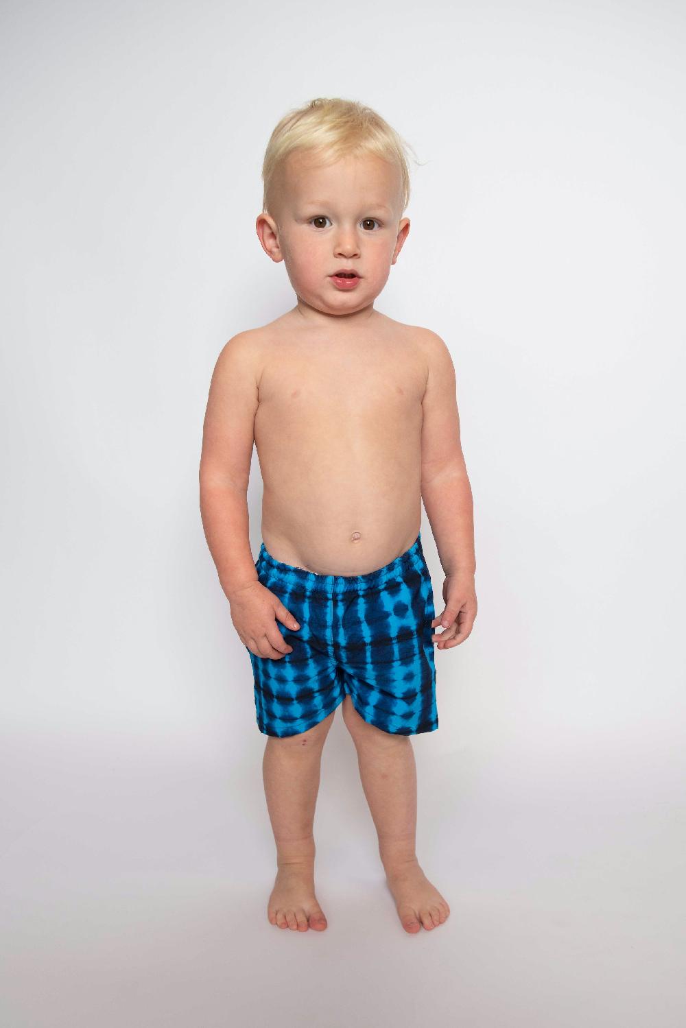 skatïe Jones Swim Trunks in Wipeout – SKATIE
