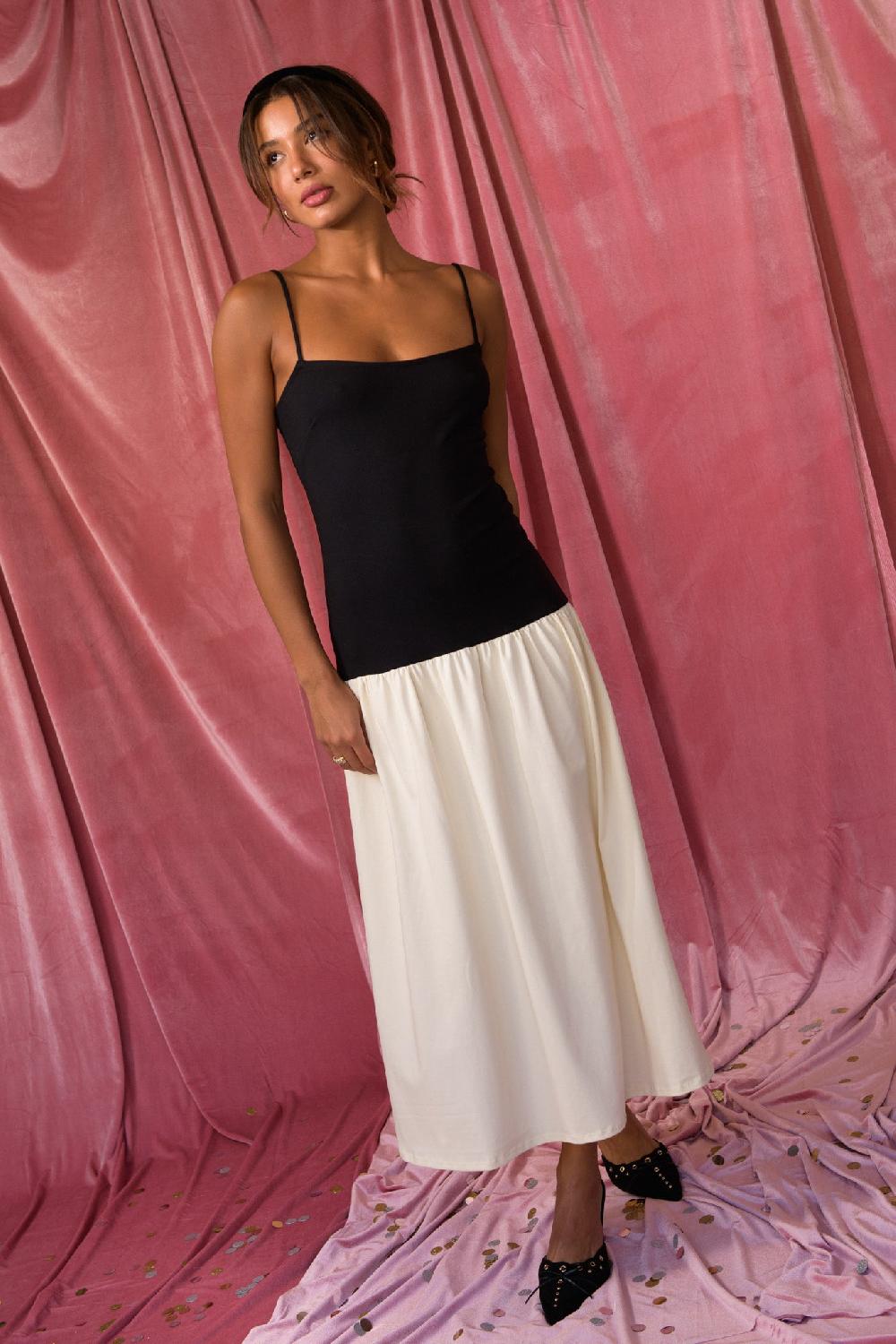 Skatïe Karina Dress In Black And White – SKATIE