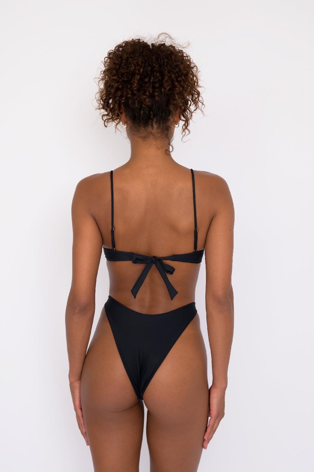 Skatïe Kate Bikini Top In Black – SKATIE