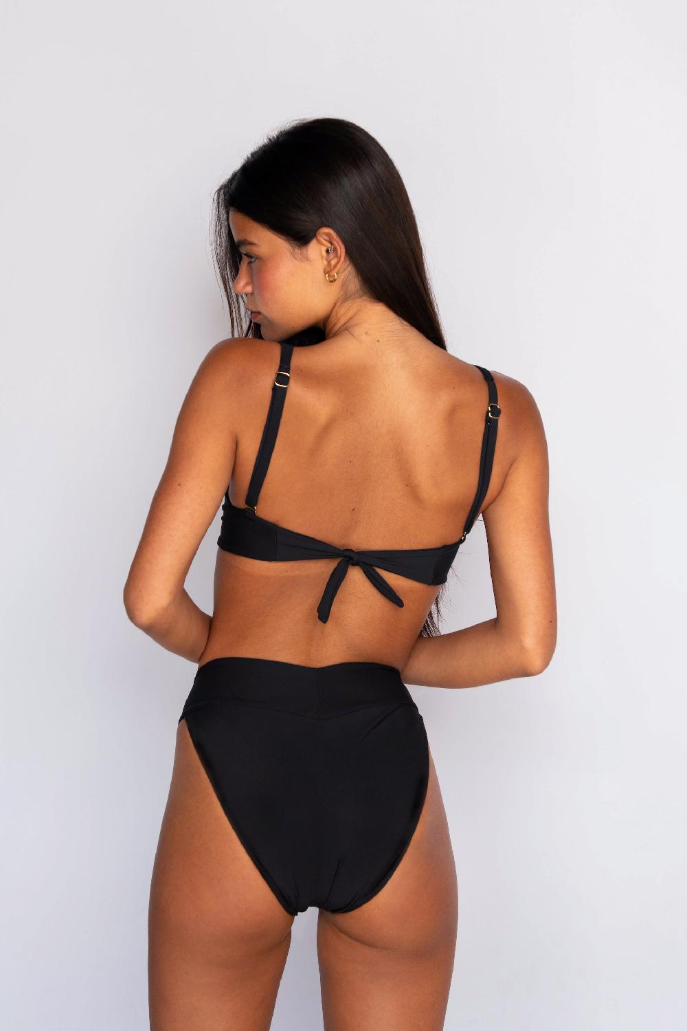 Skatïe Lucia Top In Black – SKATIE