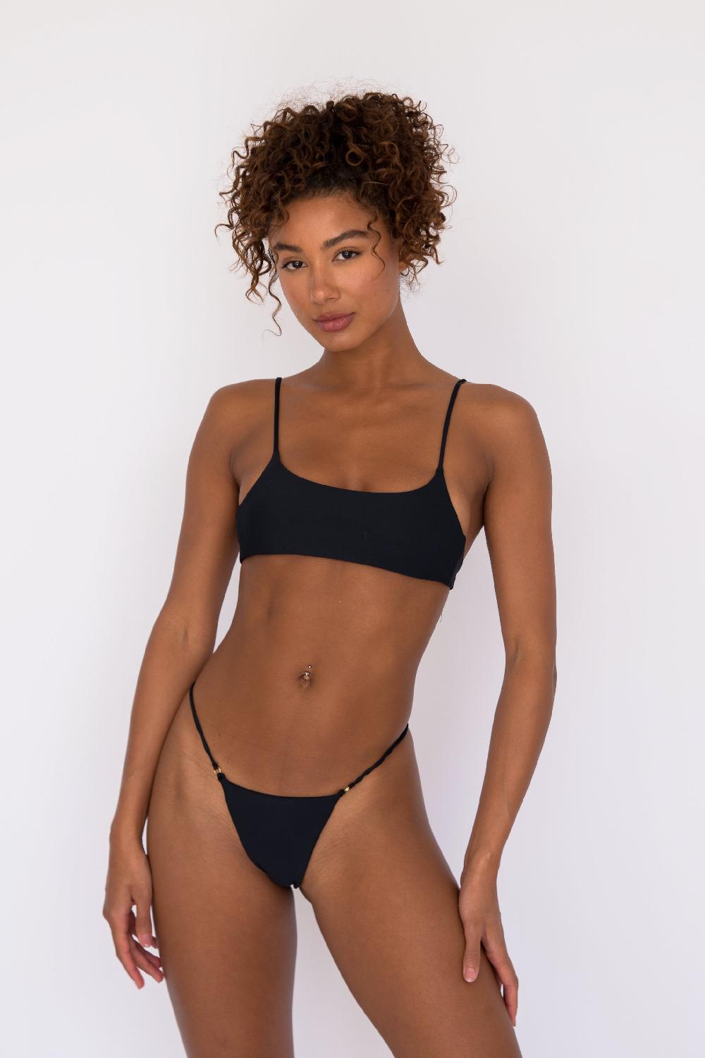 skatïe Maddie Bikini Top in Black – SKATIE