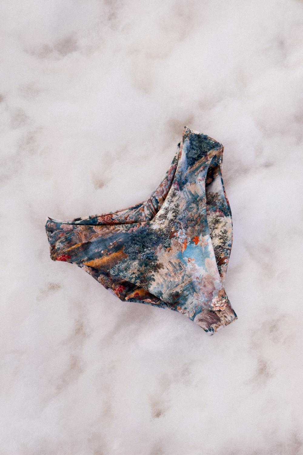 skatïe Marlow Bottom in Dreamworld – SKATIE