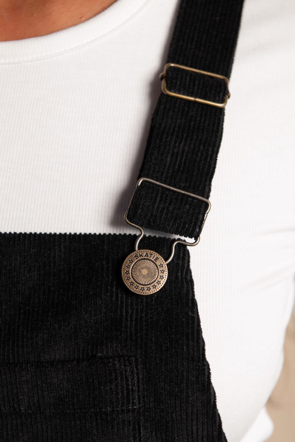 Skatïe Meave Overalls In Black Corduroy – SKATIE