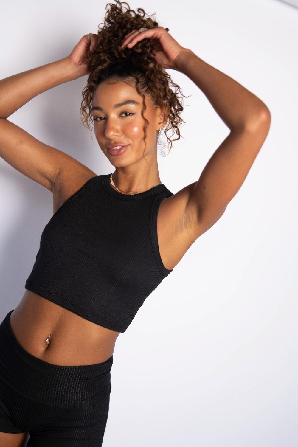Skatïe Monica Crop Ribbed In Black – SKATIE