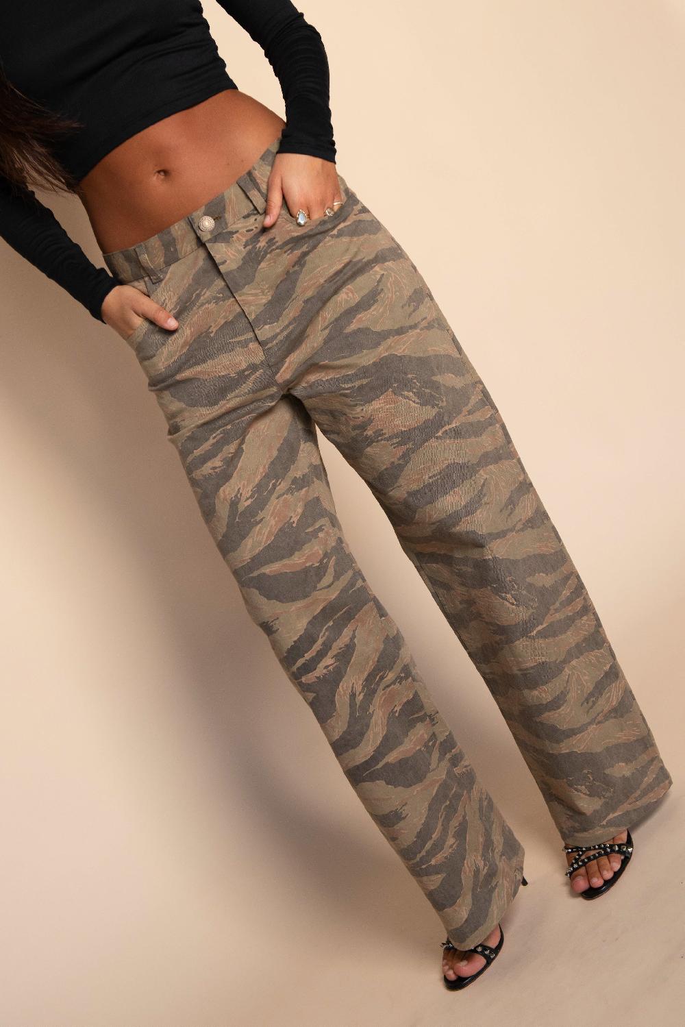skatïe Nara Pants in Cadet – SKATIE