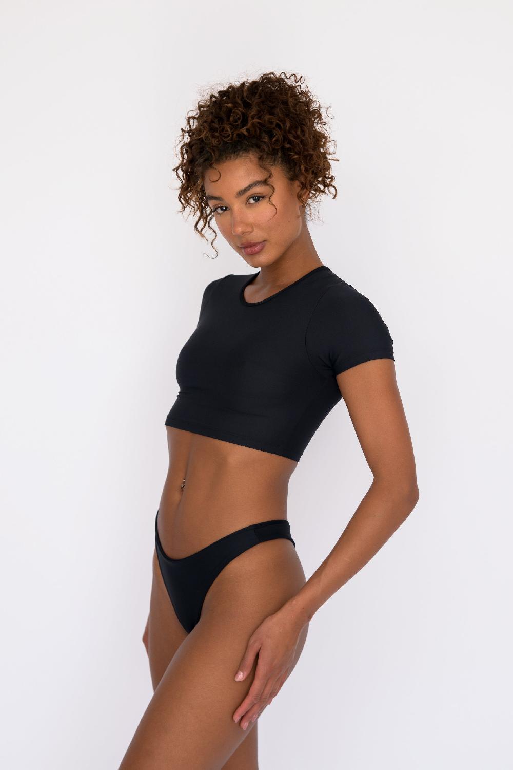 Skatïe Piper Top In Black – SKATIE