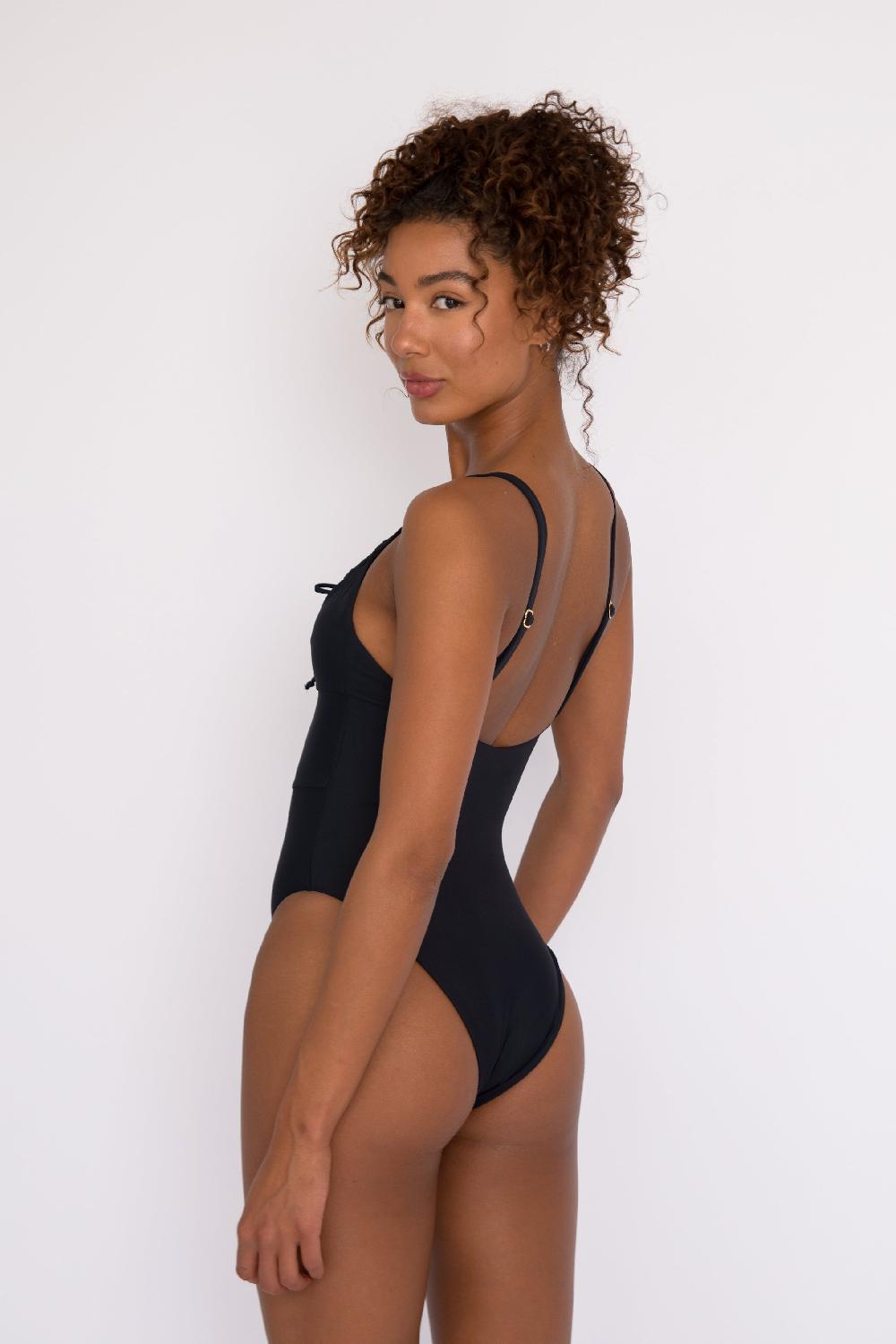 Skatïe The Nikki One Piece Bathing Suit In Black – SKATIE